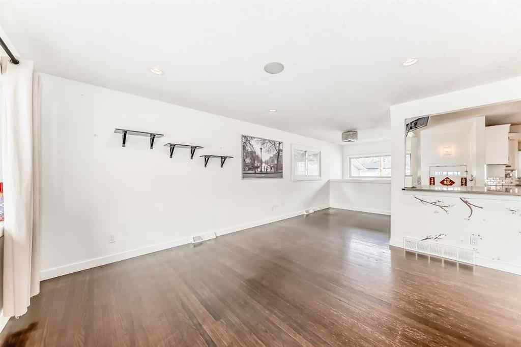 MLS® A2258402 - 4139 Bowlen Street NW in Brentwood Calgary, Residential