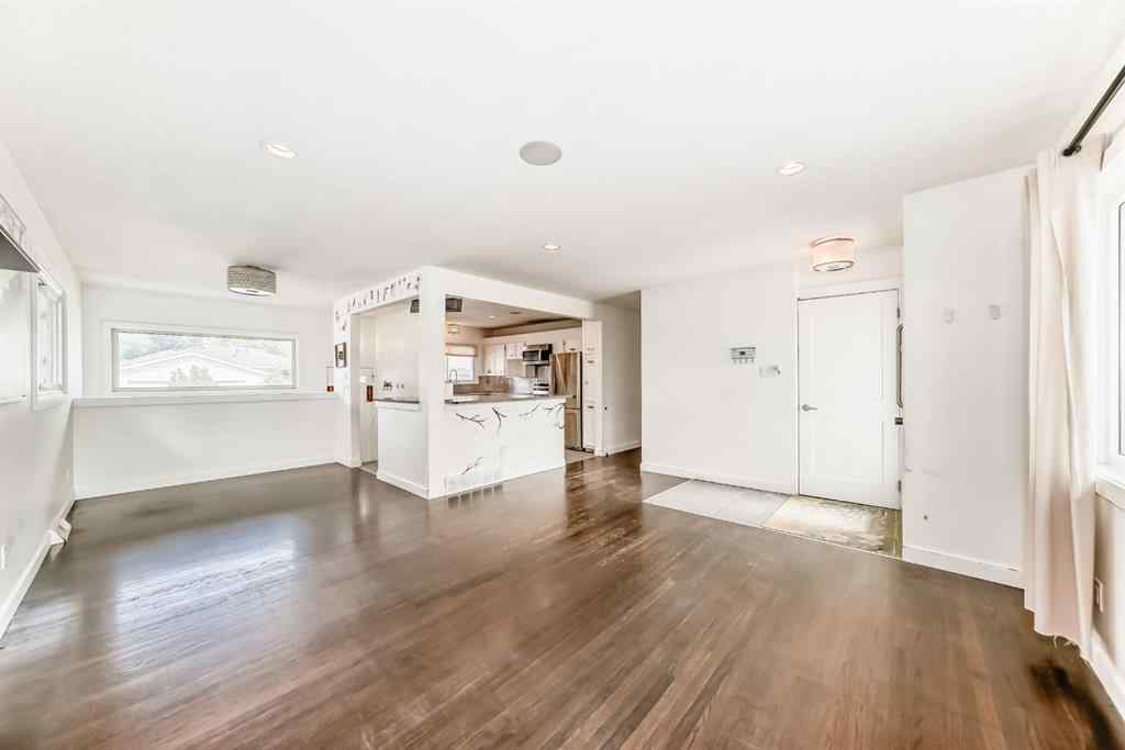 MLS® A2258402 - 4139 Bowlen Street NW in Brentwood Calgary, Residential