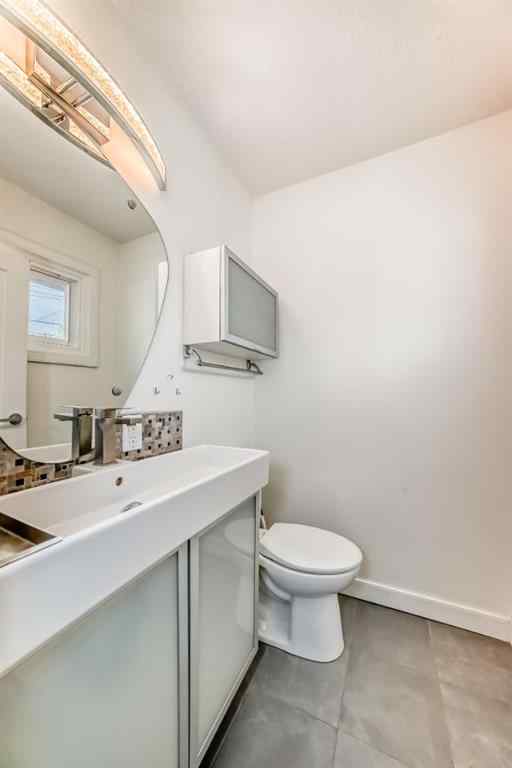 MLS® A2258402 - 4139 Bowlen Street NW in Brentwood Calgary, Residential