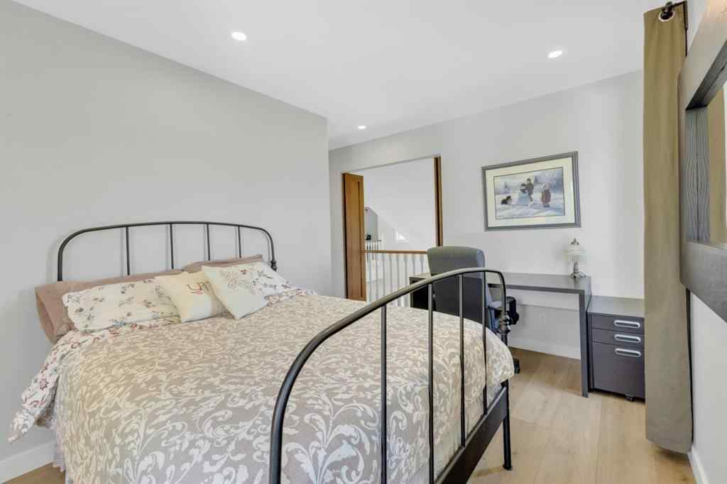 MLS® A2258410 - 6018 58 Street   in NONE Olds, Residential