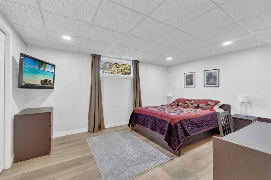 MLS® A2258410 - 6018 58 Street   in NONE Olds, Residential