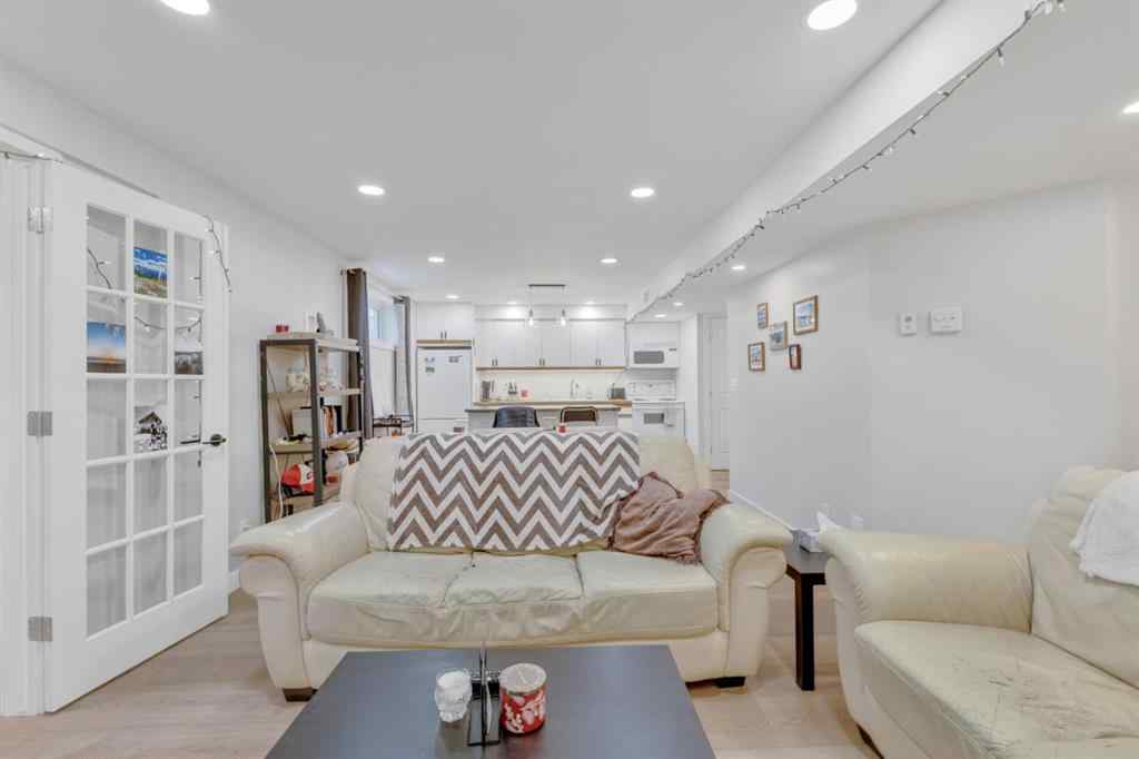 MLS® A2258410 - 6018 58 Street   in NONE Olds, Residential