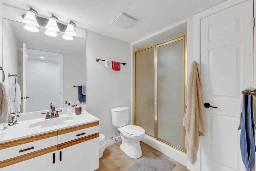 MLS® A2258410 - 6018 58 Street   in NONE Olds, Residential