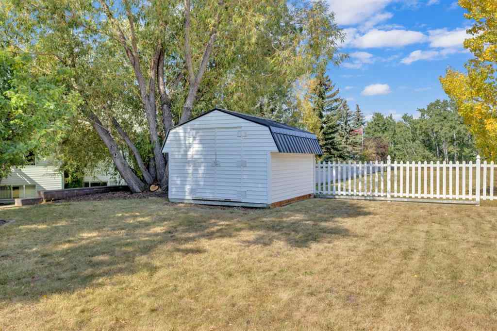 MLS® A2258410 - 6018 58 Street   in NONE Olds, Residential