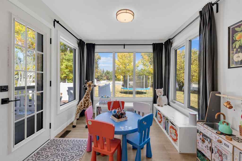 MLS® A2258410 - 6018 58 Street   in NONE Olds, Residential