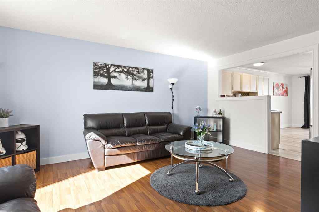 MLS® A2258411 - 7 Erin Park Bay SE in Erin Woods Calgary, Residential