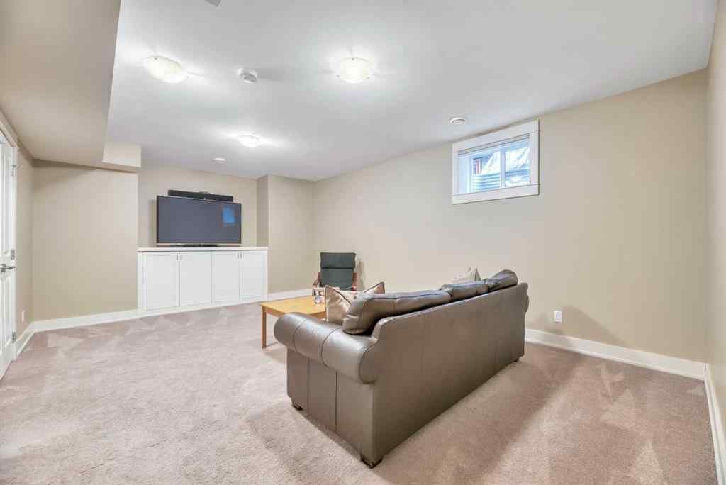 MLS® A2258415 - 1410 11 Avenue SE in Inglewood Calgary, Residential