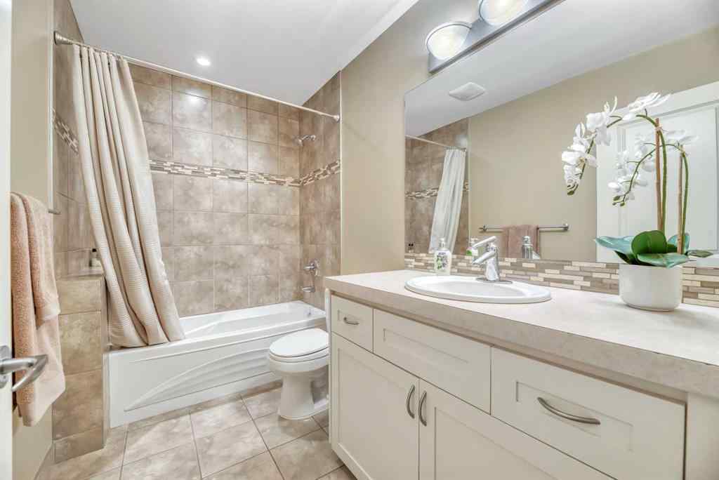 MLS® A2258415 - 1410 11 Avenue SE in Inglewood Calgary, Residential