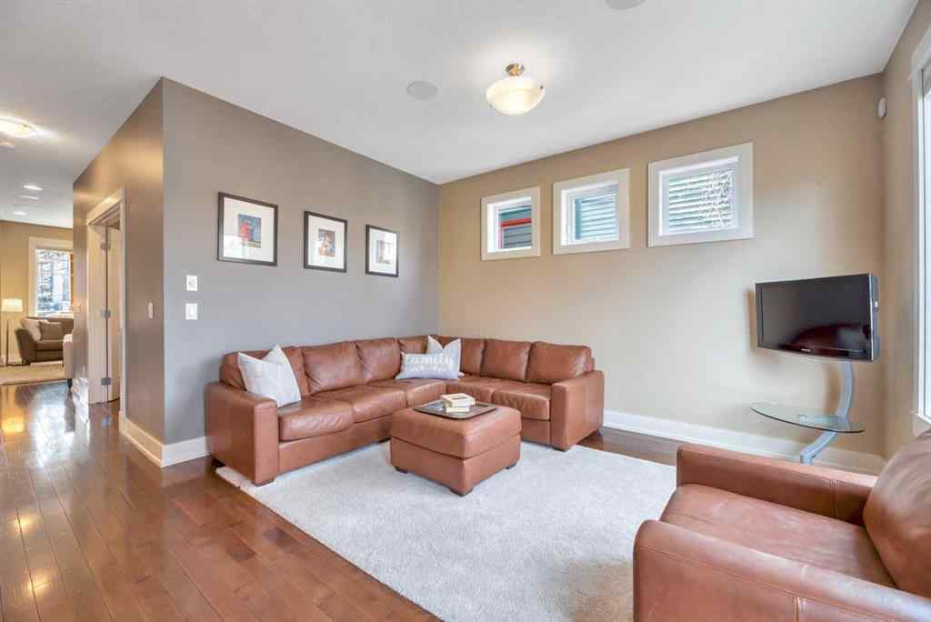 MLS® A2258415 - 1410 11 Avenue SE in Inglewood Calgary, Residential