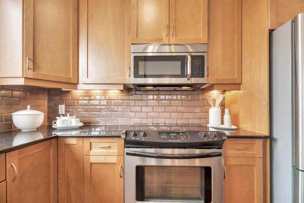 MLS® A2258415 - 1410 11 Avenue SE in Inglewood Calgary, Residential