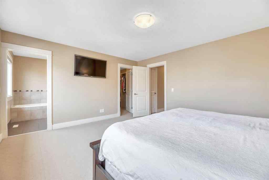MLS® A2258415 - 1410 11 Avenue SE in Inglewood Calgary, Residential
