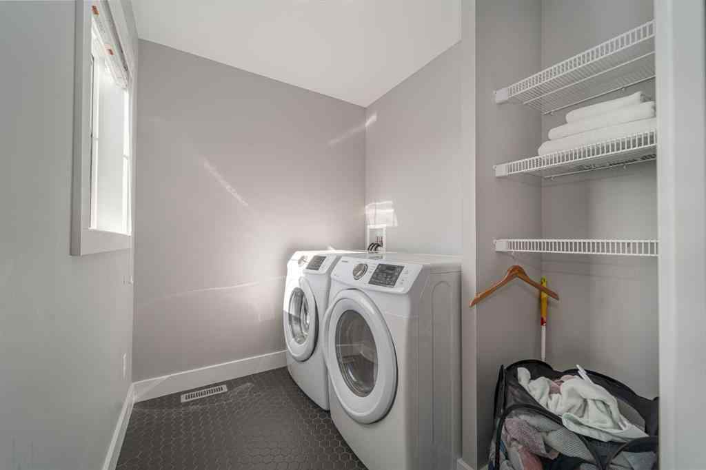 MLS® A2258416 - 649 Aquitania Boulevard W in Garry Station Lethbridge, Residential