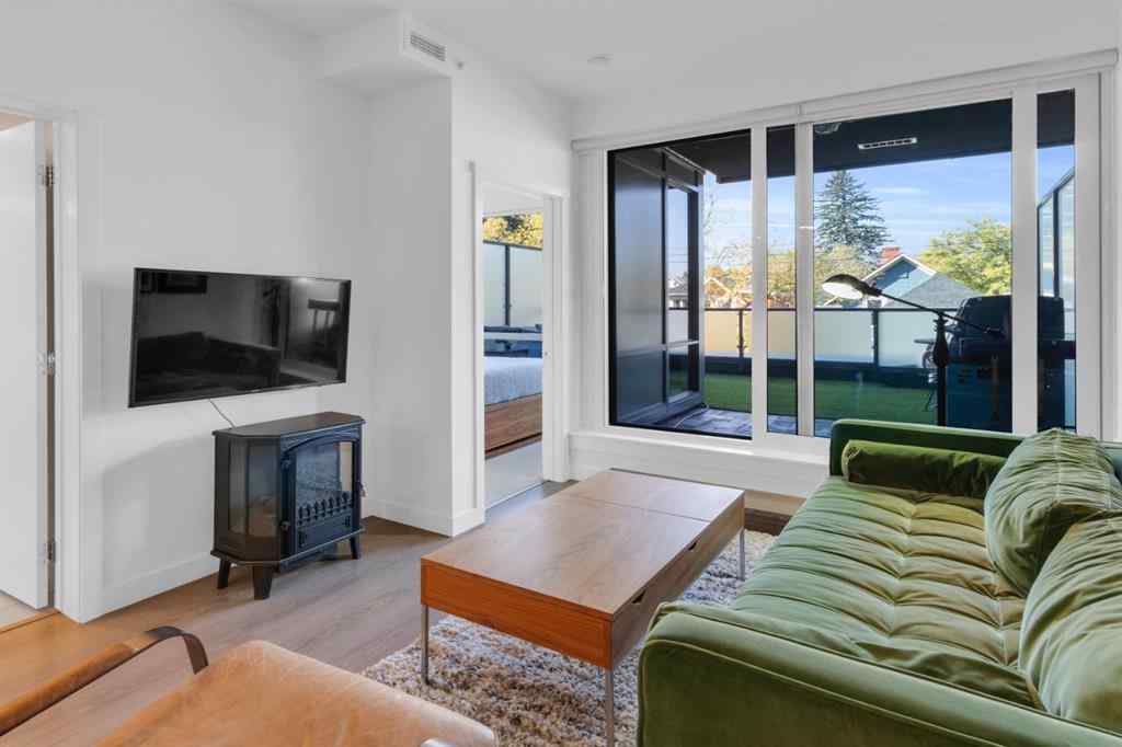MLS® A2258419 - Unit #211 301 10 Street NW in Hillhurst Calgary, Residential