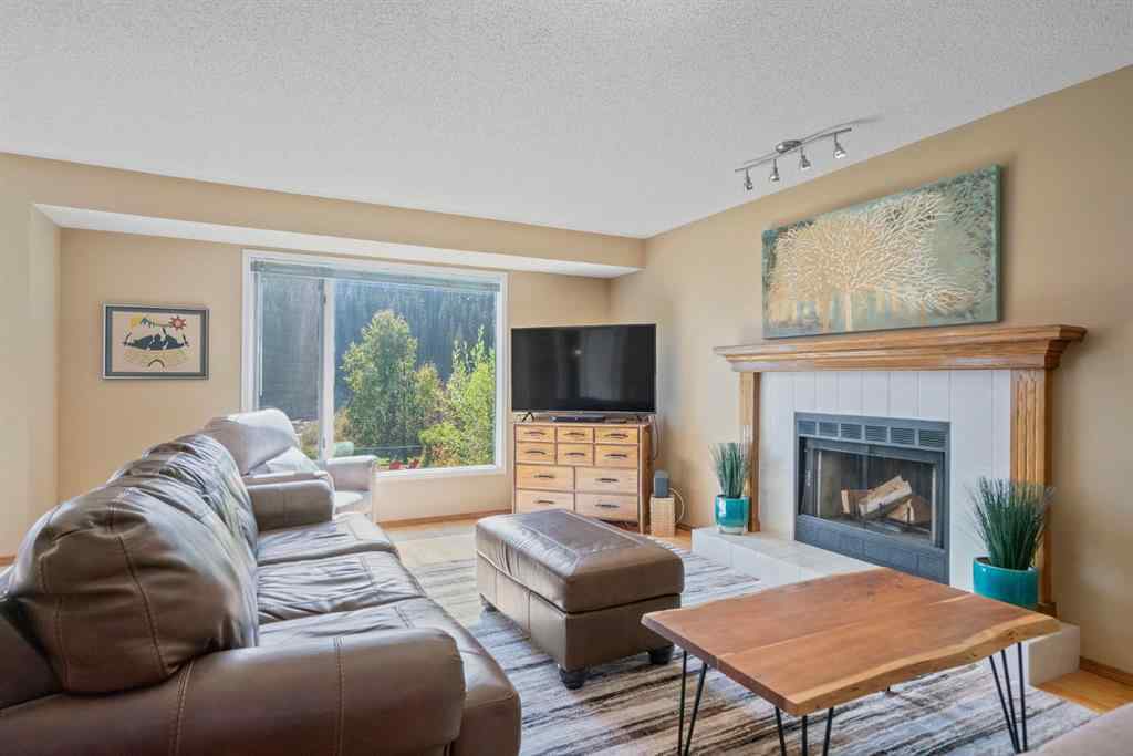 MLS® A2258426 - 112 Riverview Circle  in Riverview Cochrane, Residential