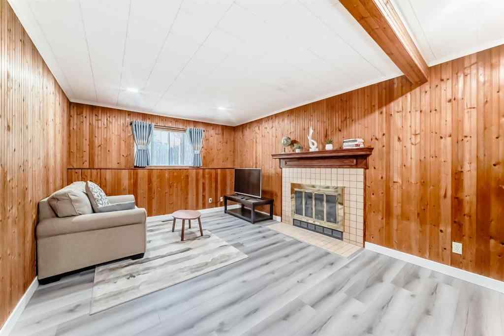 MLS® A2258427 - 1235 Sandpiper Road NW in Sandstone Valley Calgary, Residential