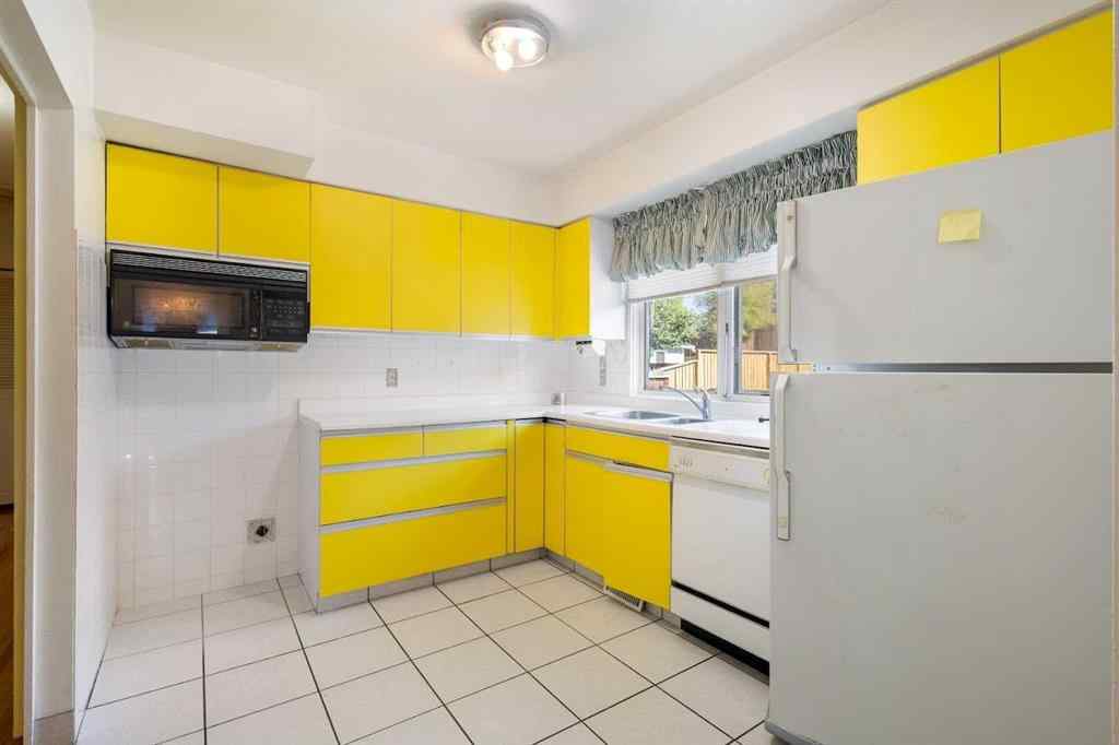 MLS® A2258428 - 108 Fielding Drive SE in Fairview Calgary, Residential