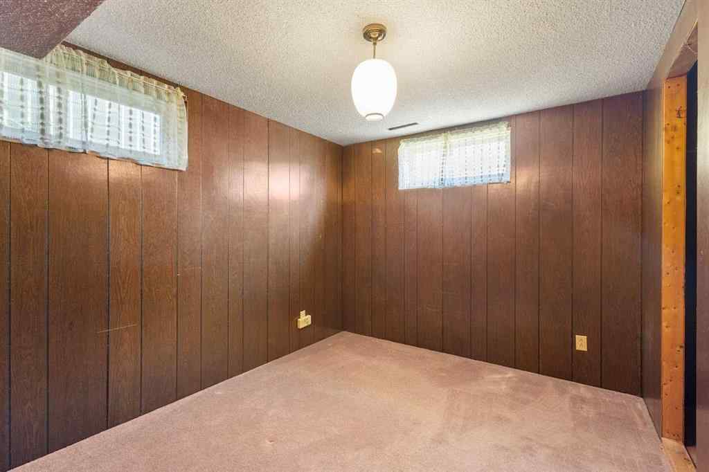 MLS® A2258428 - 108 Fielding Drive SE in Fairview Calgary, Residential