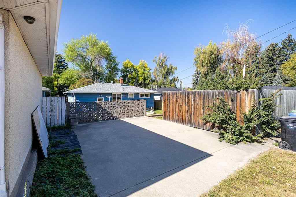MLS® A2258428 - 108 Fielding Drive SE in Fairview Calgary, Residential