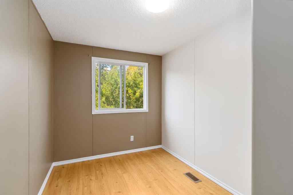 MLS® A2258430 - 129 Tamarack Way  in Thickwood Fort McMurray, Residential