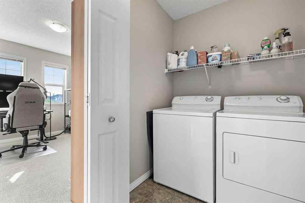 MLS® A2258431 - 181 Everridge Drive SW in Evergreen Calgary, Residential