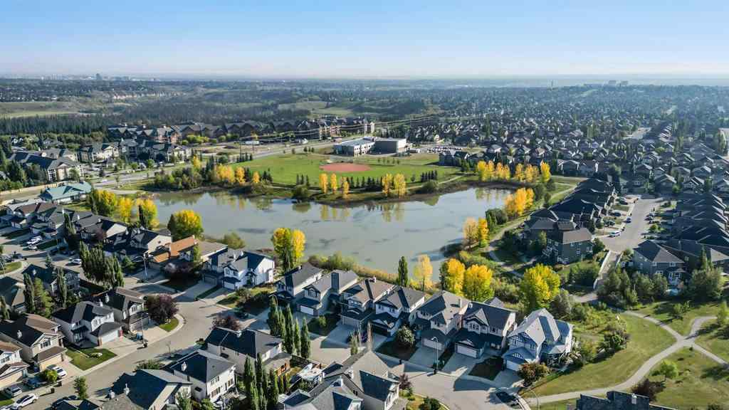 MLS® A2258431 - 181 Everridge Drive SW in Evergreen Calgary, Residential