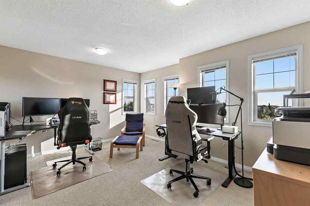 MLS® A2258431 - 181 Everridge Drive SW in Evergreen Calgary, Residential