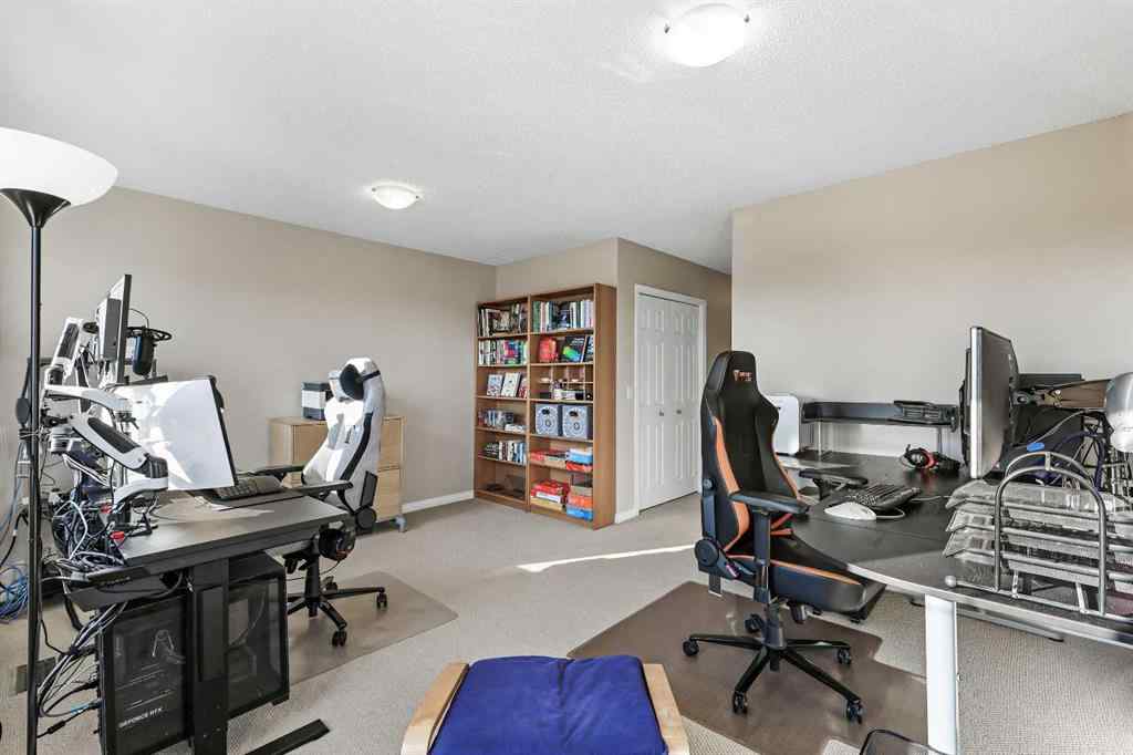MLS® A2258431 - 181 Everridge Drive SW in Evergreen Calgary, Residential