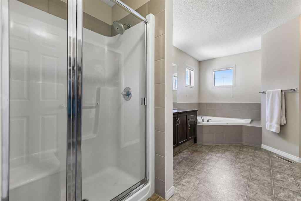 MLS® A2258431 - 181 Everridge Drive SW in Evergreen Calgary, Residential