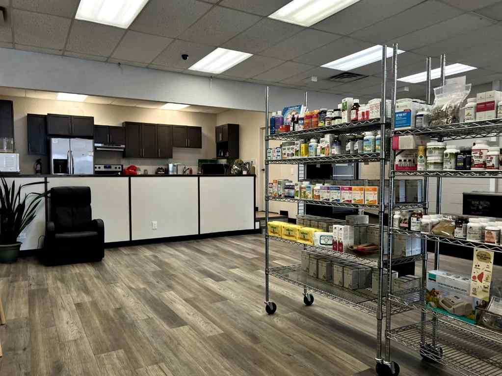 MLS® A2258436 - 5031 50 Street  in Downtown Sylvan Lake, Commercial