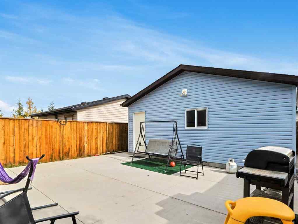 MLS® A2258438 - 144 Skyview Point Green NE in Skyview Ranch Calgary, Residential