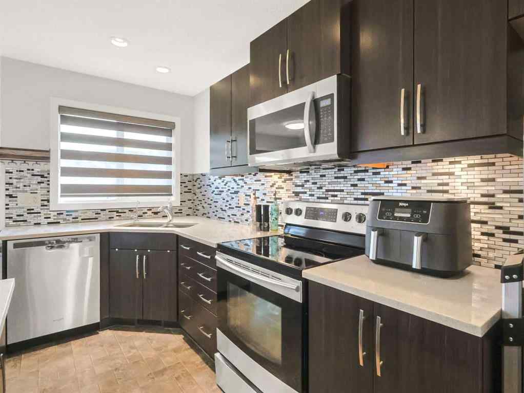 MLS® A2258438 - 144 Skyview Point Green NE in Skyview Ranch Calgary, Residential