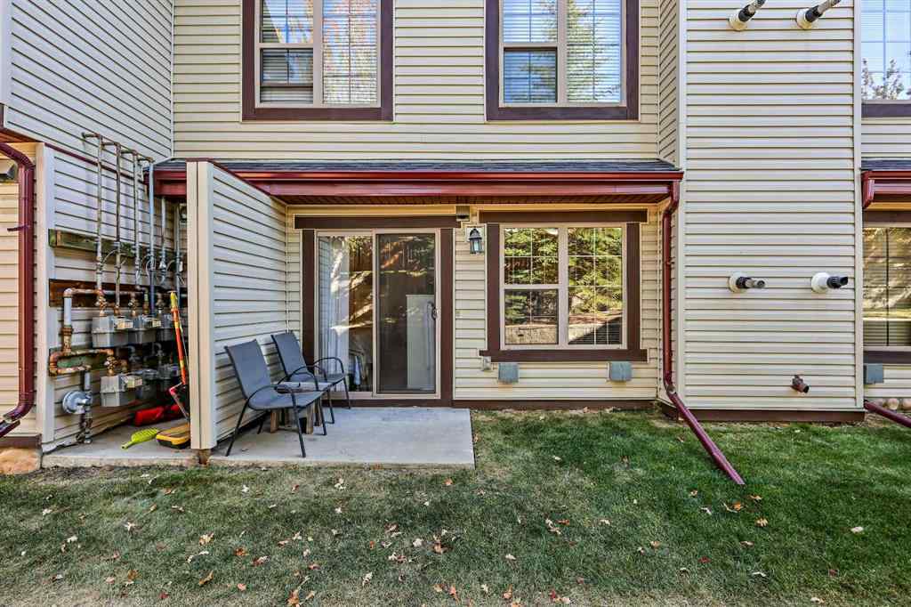 MLS® A2258443 - Unit #104 15 Everridge Square SW in Evergreen Calgary, Residential