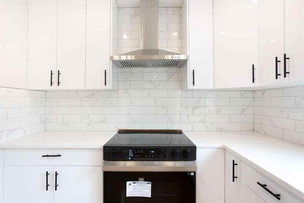MLS® A2258455 - 24 Hawkwood Crescent NW in Hawkwood Calgary, Residential