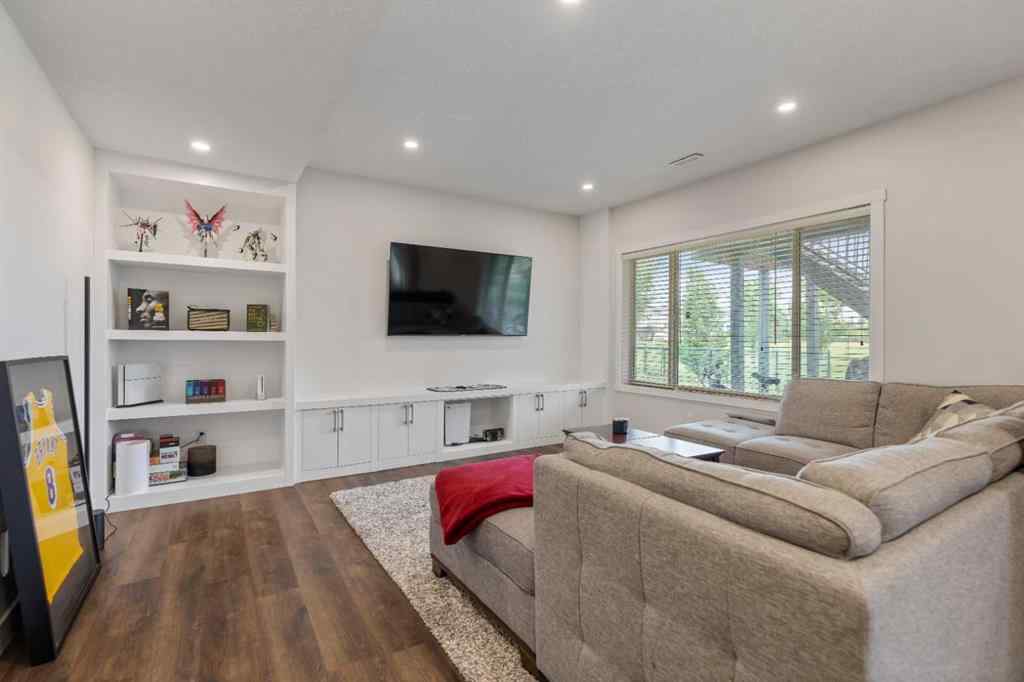 MLS® A2258456 - 152 Willowmere Way  in Westmere Chestermere, Residential