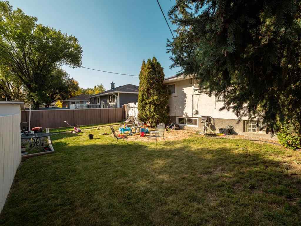 MLS® A2258459 - 1131 28A Street S in Lakeview Lethbridge, Residential
