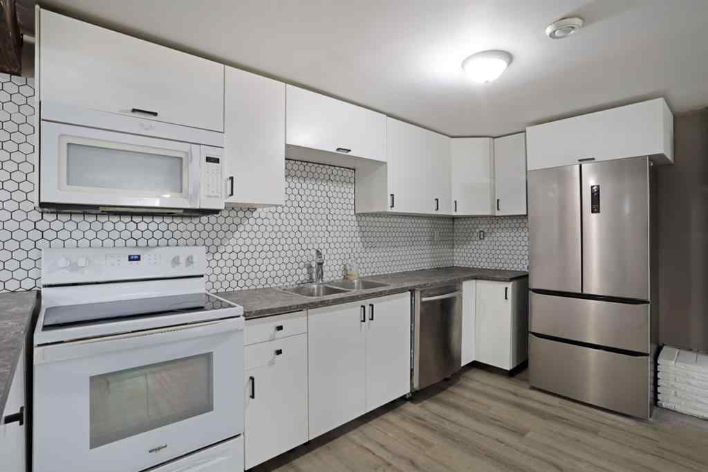 MLS® A2258460 - 535 2A Avenue W in West End Brooks, Residential