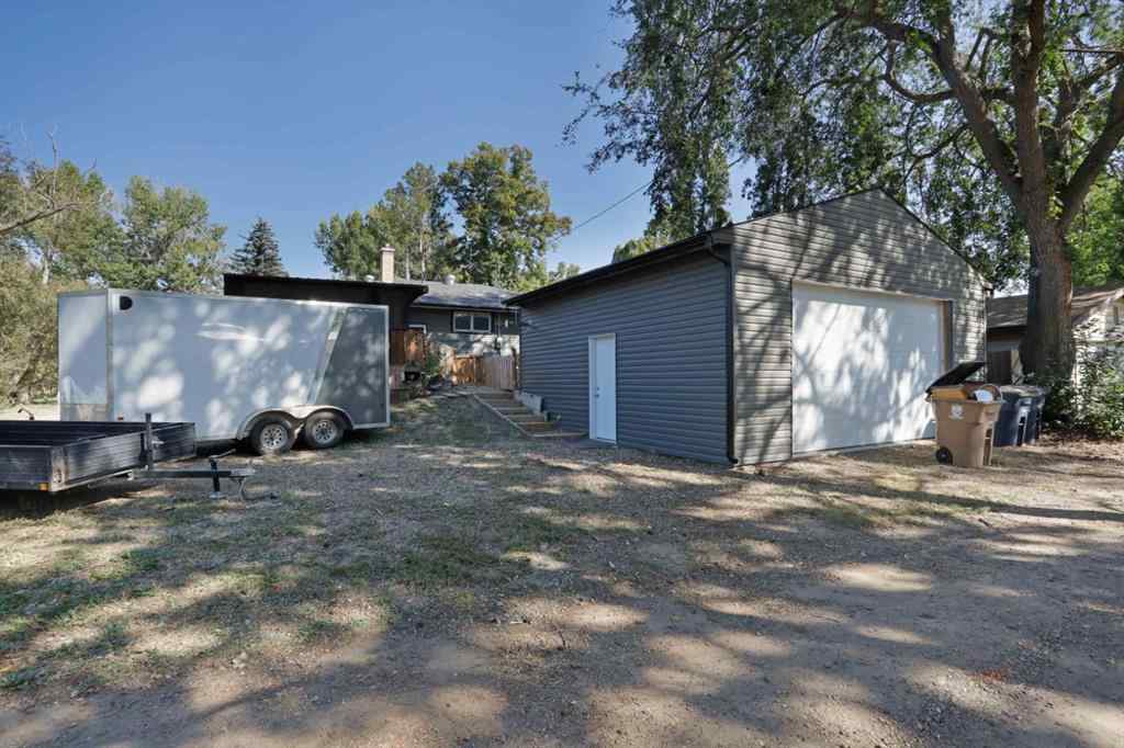 MLS® A2258460 - 535 2A Avenue W in West End Brooks, Residential