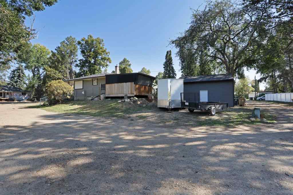 MLS® A2258460 - 535 2A Avenue W in West End Brooks, Residential