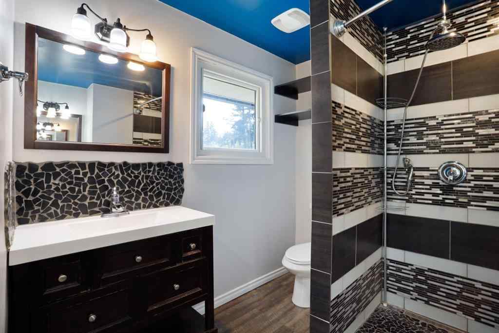 MLS® A2258460 - 535 2A Avenue W in West End Brooks, Residential