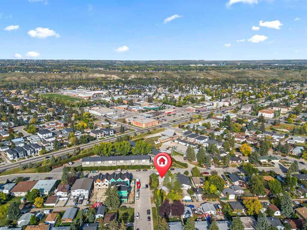 MLS® A2258465 - 8039 36 Avenue NW in Bowness Calgary, Residential