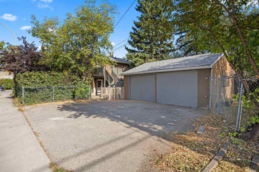 MLS® A2258465 - 8039 36 Avenue NW in Bowness Calgary, Residential