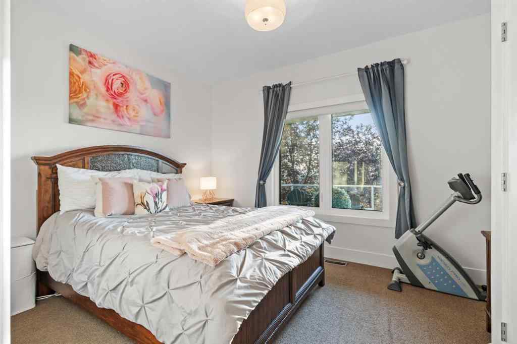 MLS® A2258471 - 171 Slopeview Drive SW in Springbank Hill Calgary, Residential