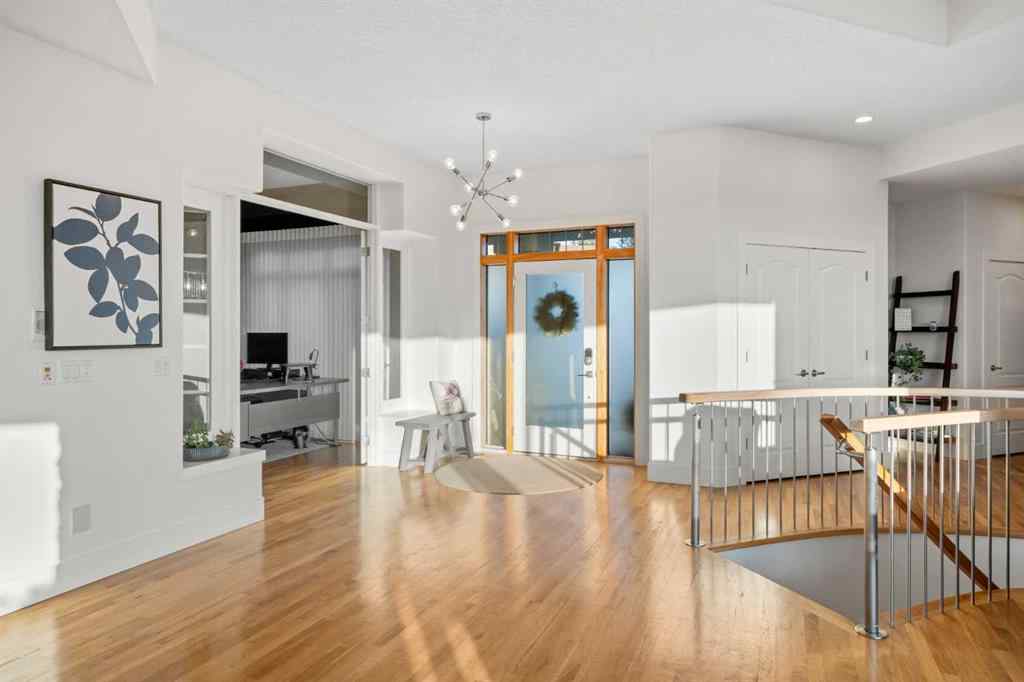 MLS® A2258471 - 171 Slopeview Drive SW in Springbank Hill Calgary, Residential
