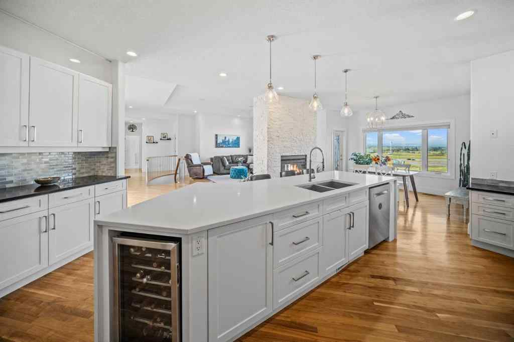 MLS® A2258471 - 171 Slopeview Drive SW in Springbank Hill Calgary, Residential