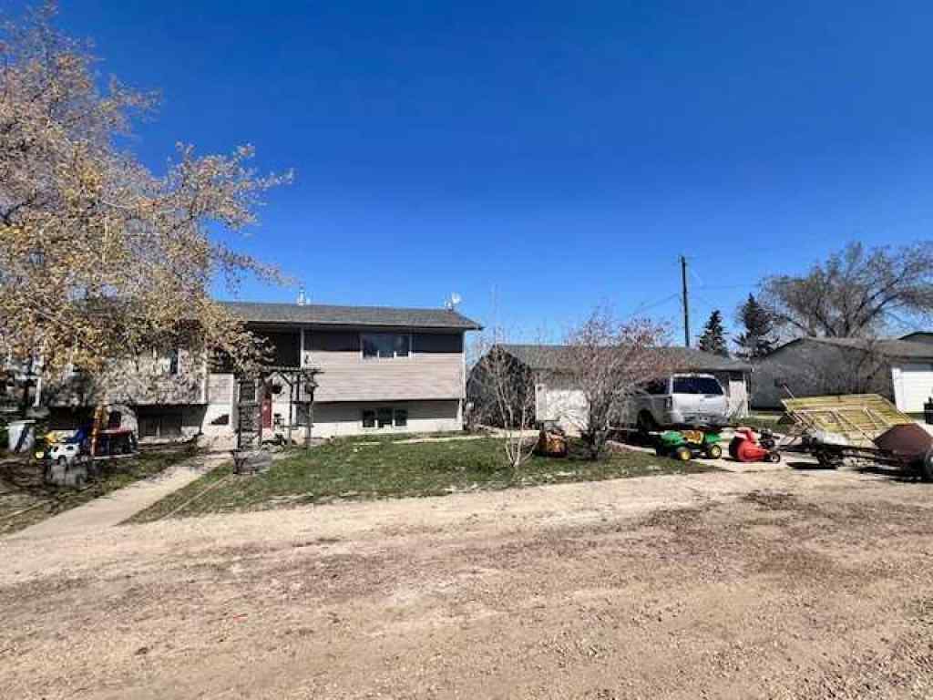 MLS® A2258477 - 6 1 Avenue  in Round Hill Round Hill, Residential