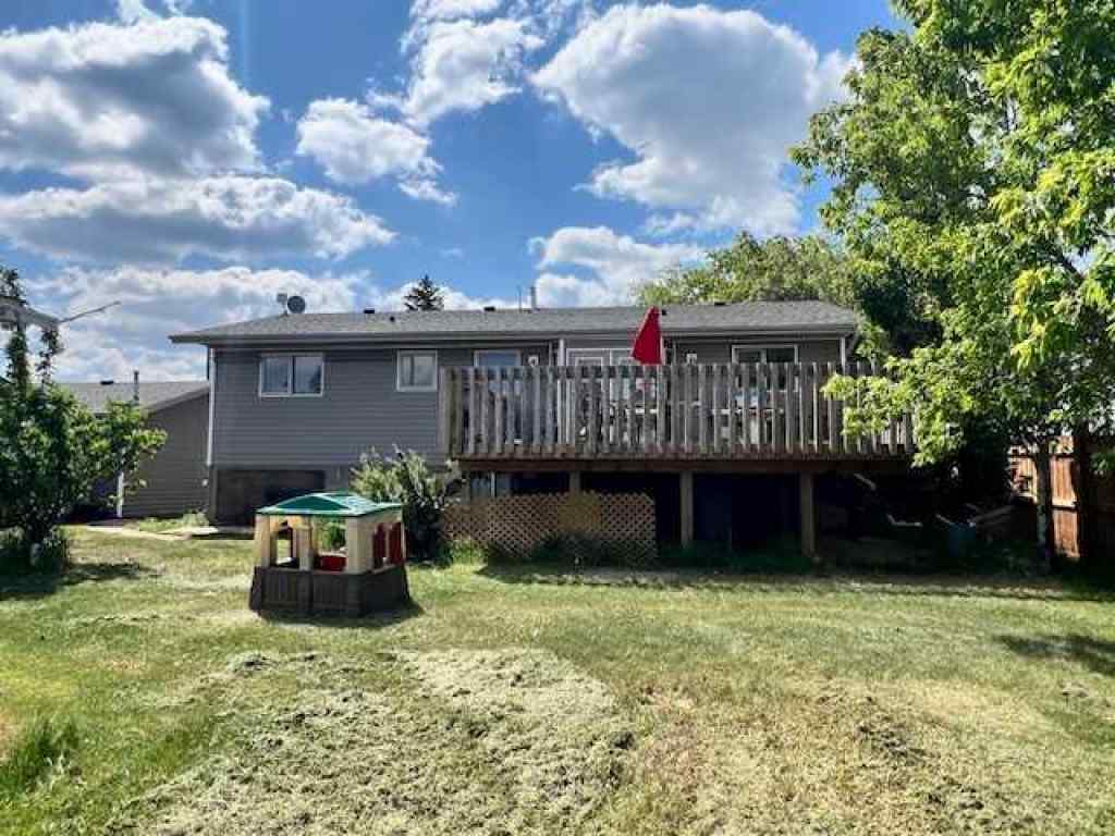 MLS® A2258477 - 6 1 Avenue  in Round Hill Round Hill, Residential