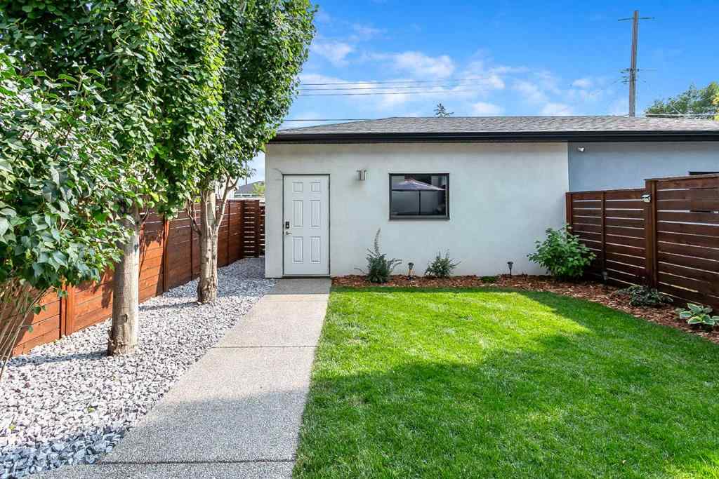 MLS® A2258481 - 906 43 Street SW in Rosscarrock Calgary, Residential