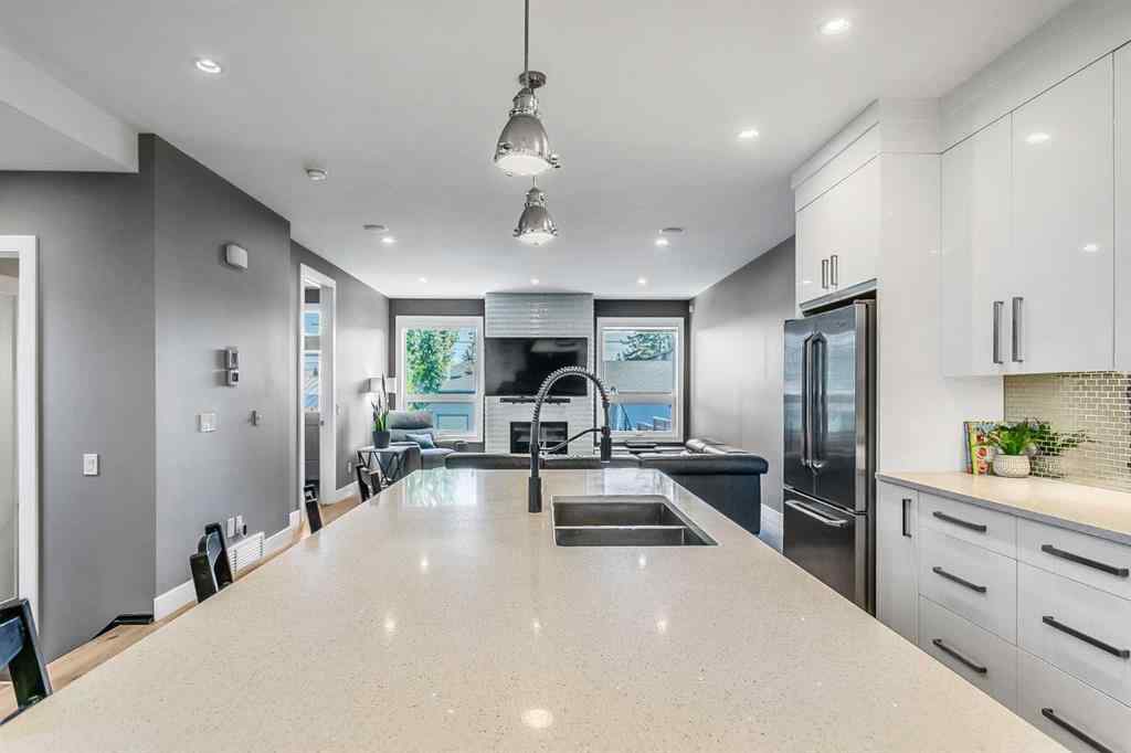 MLS® A2258481 - 906 43 Street SW in Rosscarrock Calgary, Residential