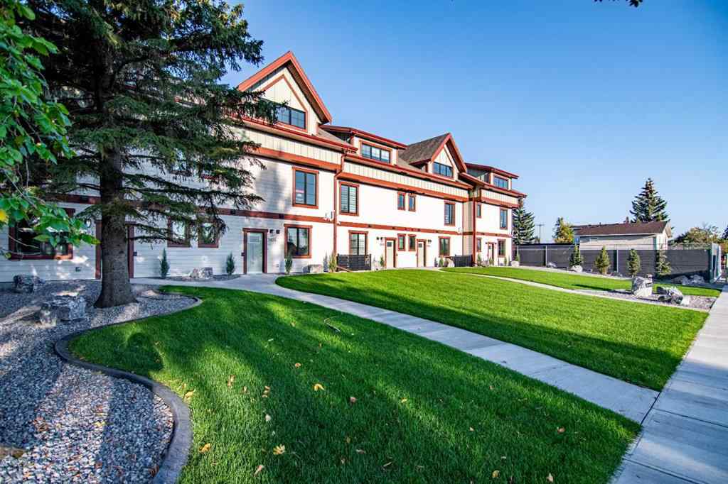 MLS® A2258487 - 5026 48 Street  in NONE Rocky Mountain House, Residential