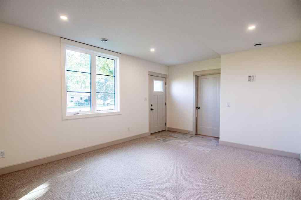 MLS® A2258487 - 5026 48 Street  in NONE Rocky Mountain House, Residential